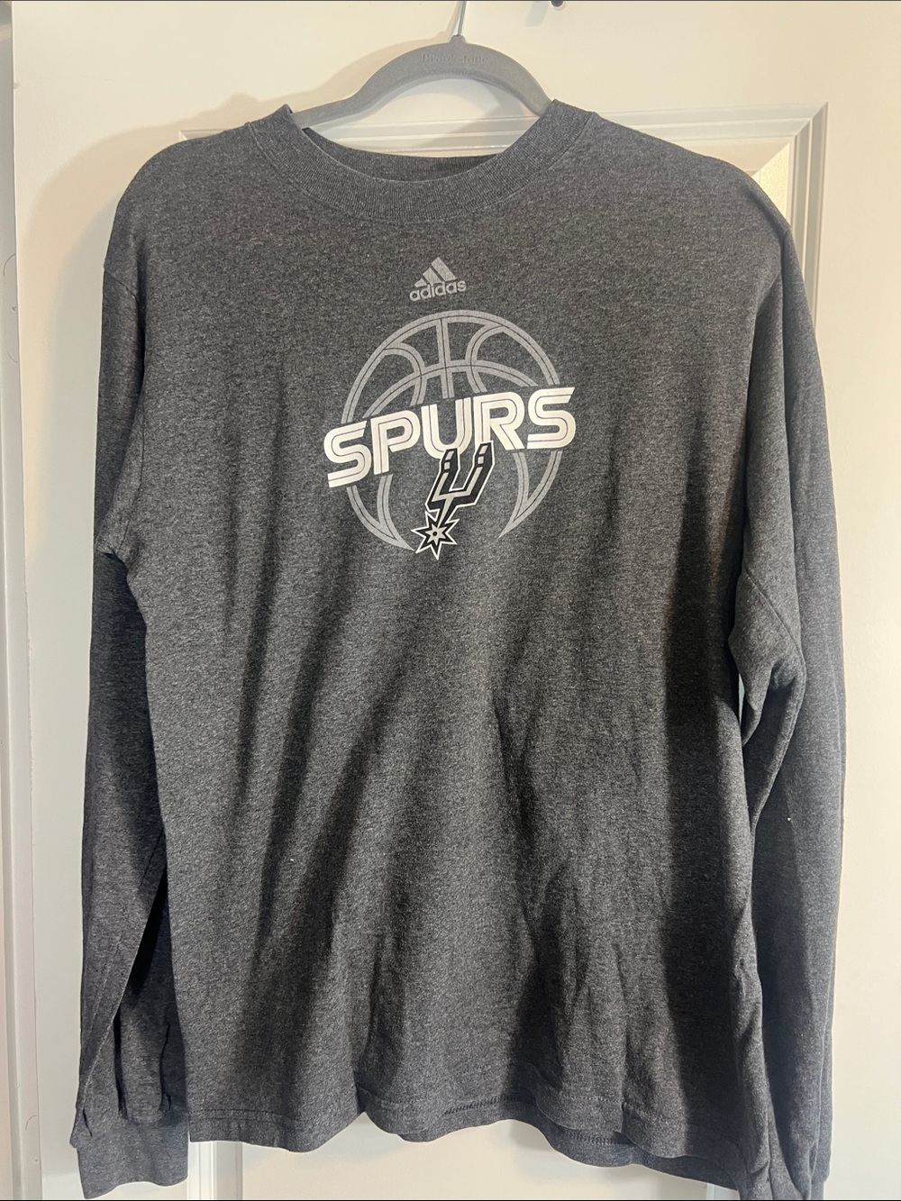 adidas Men’s Spurs Long Sleeve Tee - Charcoal Gray